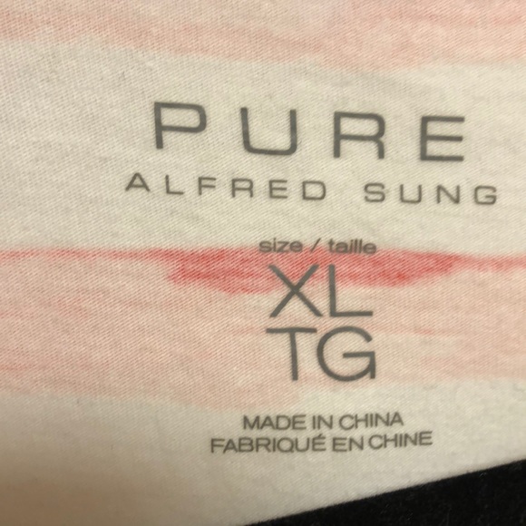 👕 2/14$👕 used but still good for lounging Tee - Picture 3 of 4